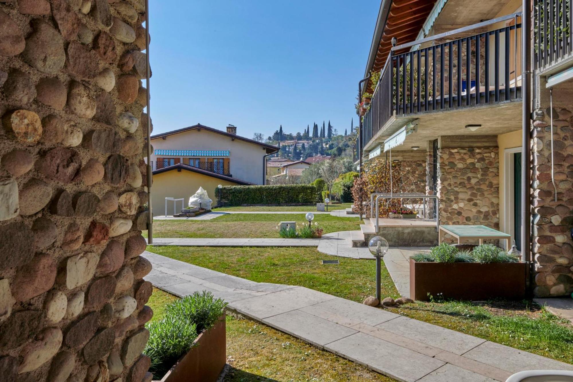 Apartmentsgarda - Baia D'Argento Residence Costermano Eksteriør bilde